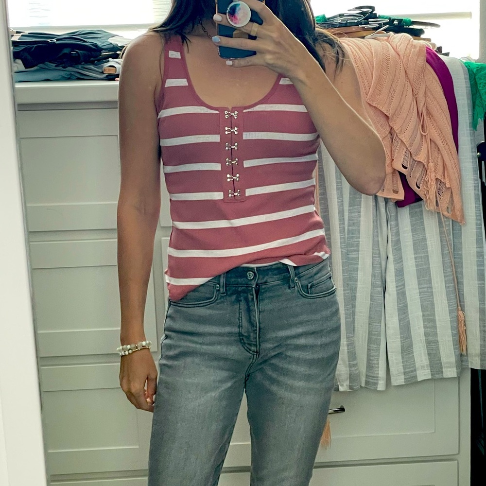 size small clasped striped tank top